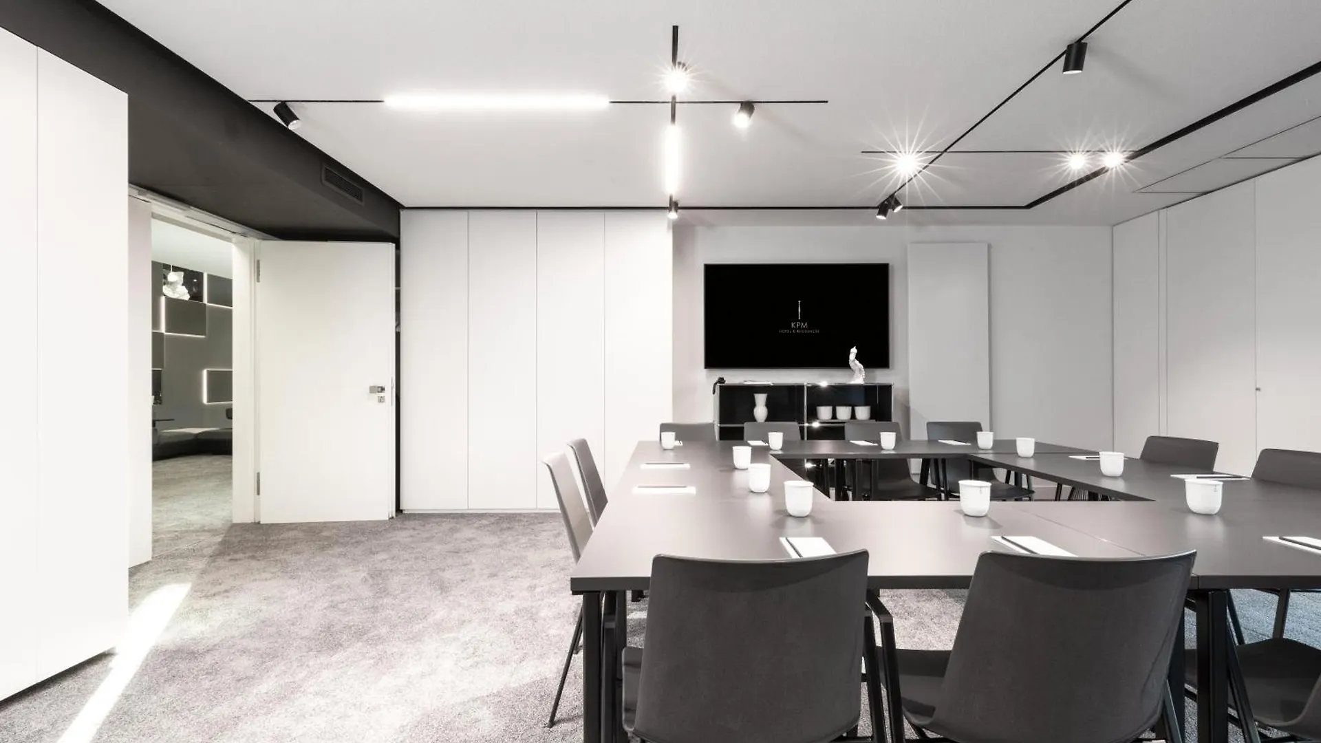 *****  Kpm Hotel & Residences Berlim Alemanha